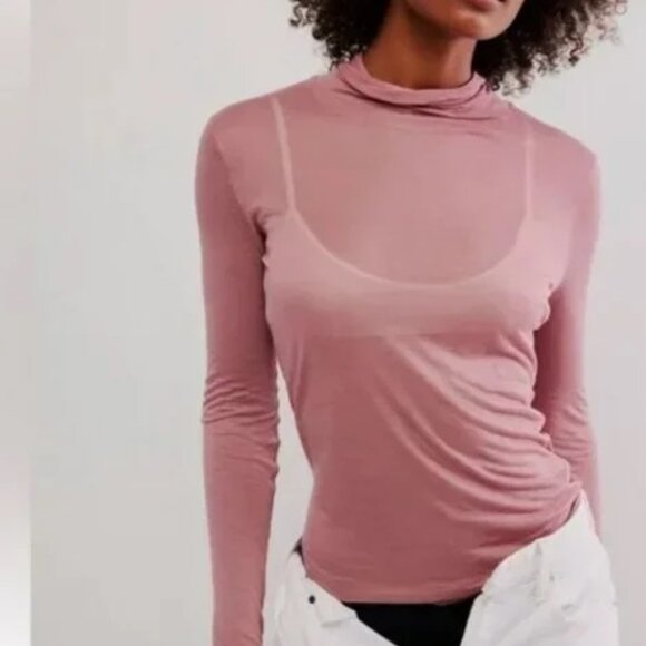 NWOT Free People On Air Tee - Picture 3 of 7